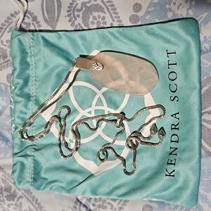 Kendra Scott light pink crystal adjustable silver necklace w/giftbox&storage bag